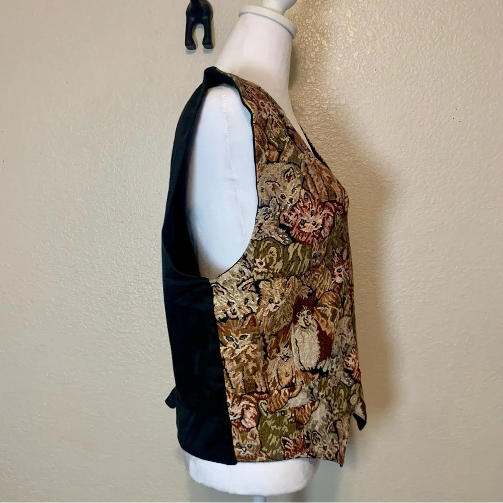 Tapestry Cat Vest Brown Black Tan Size Large